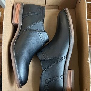 Black Leather Women’s Shoes